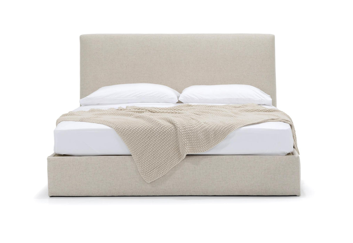 Verellen Aimee king bed