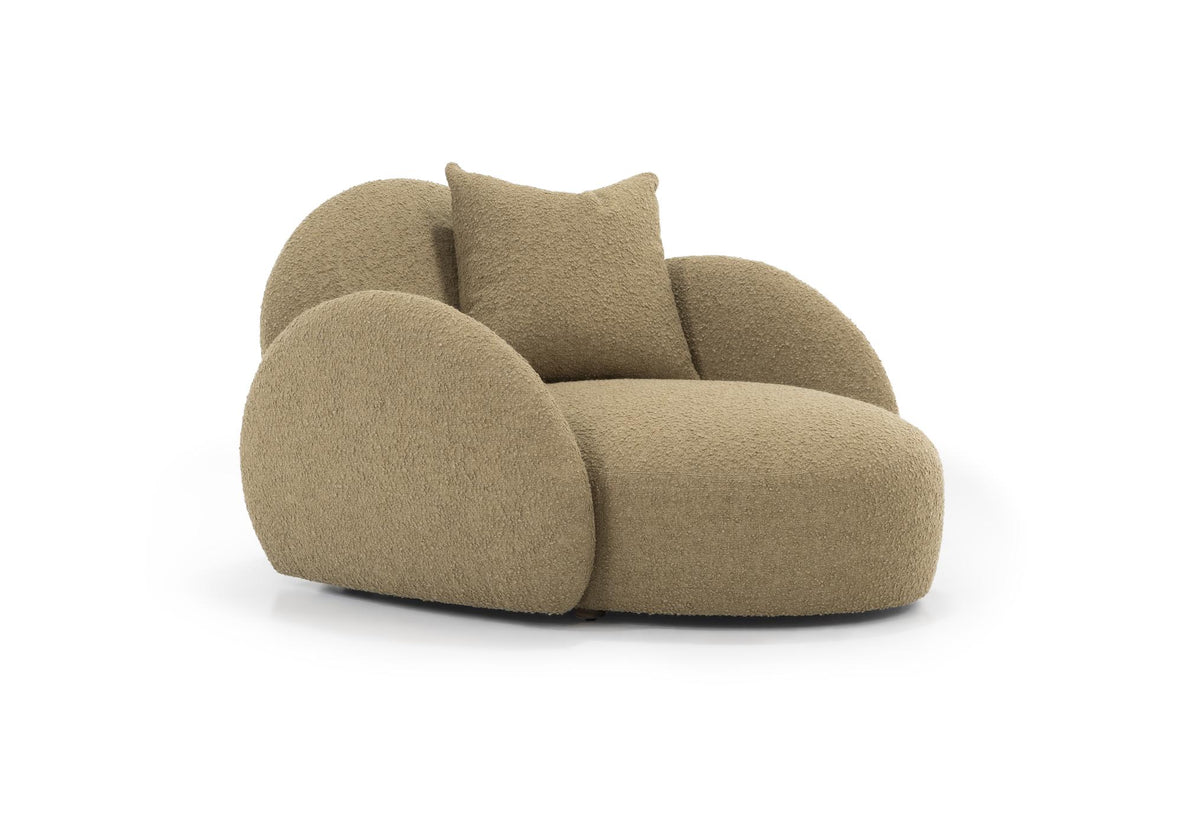 Verellen Chloe chaise in Kenzo Straw