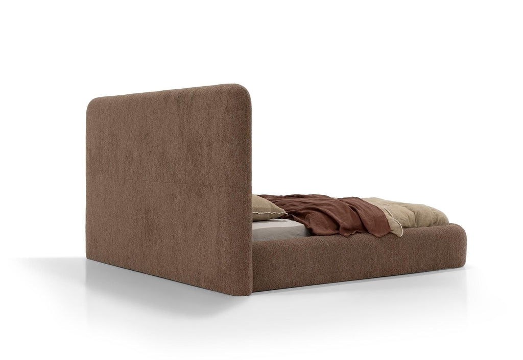 Verellen Crew king bed